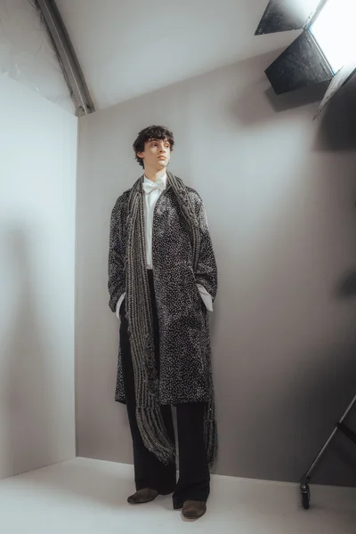 Look 6